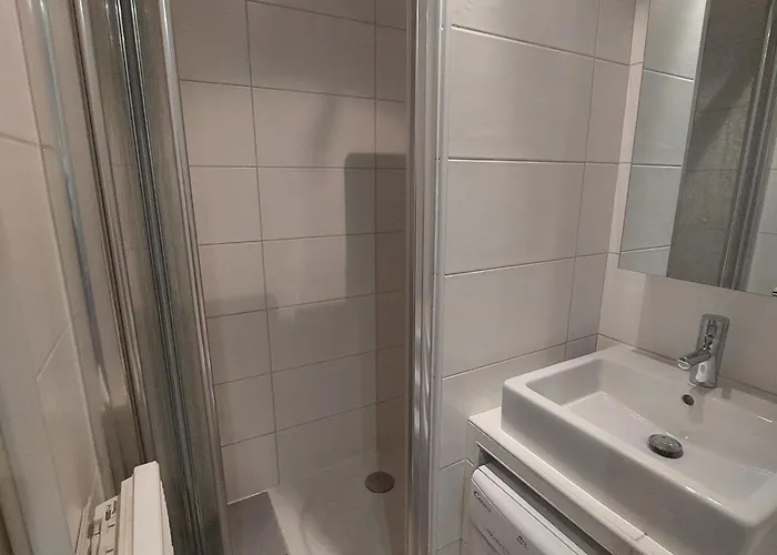 2 Pieces Au Pied Des Pistes Avec Balcon Et Casier A - Fr-1-516-211 Апартаменты *